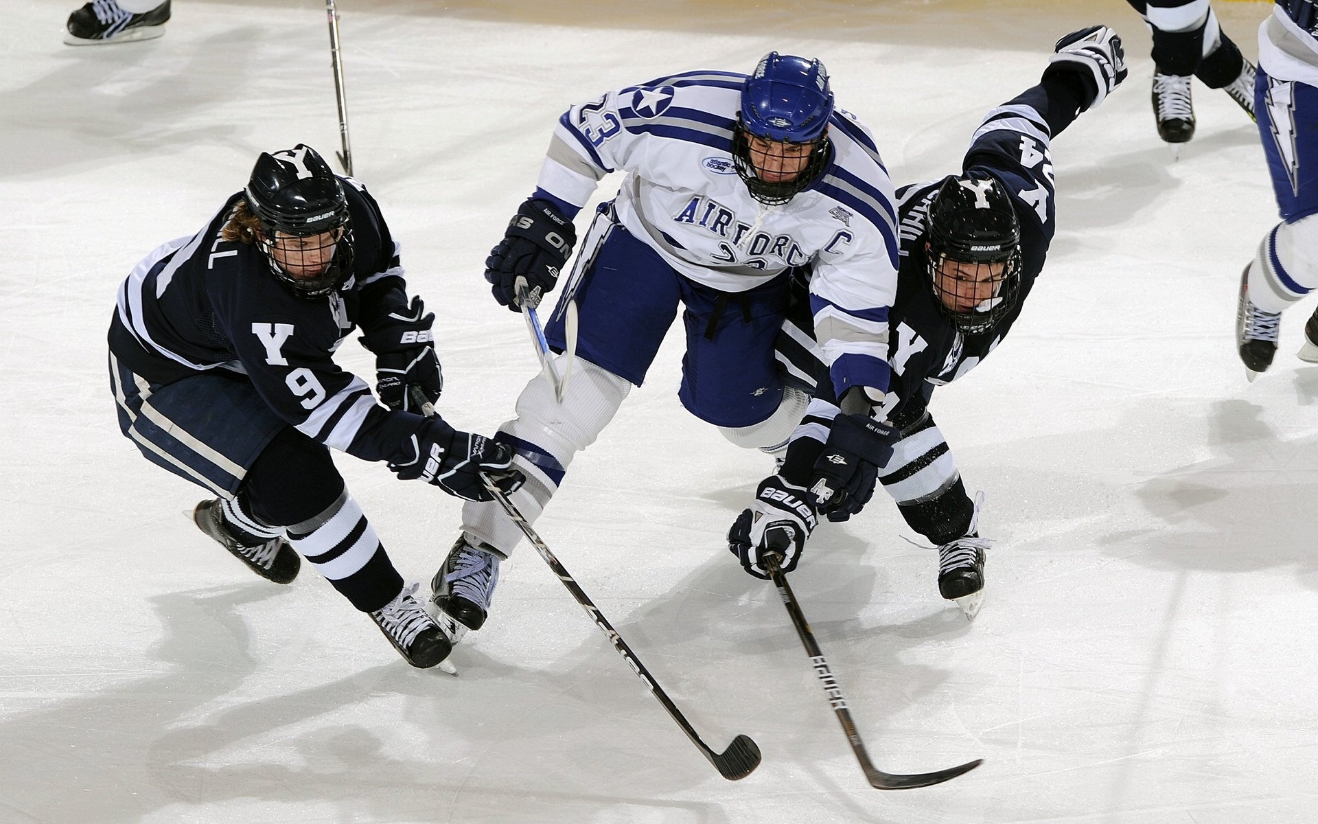 Kaiyun(中国)开云-全国青少年“篮球+环保”公益赛在长春顺利举行,倡导绿色发展,青少年篮球大赛