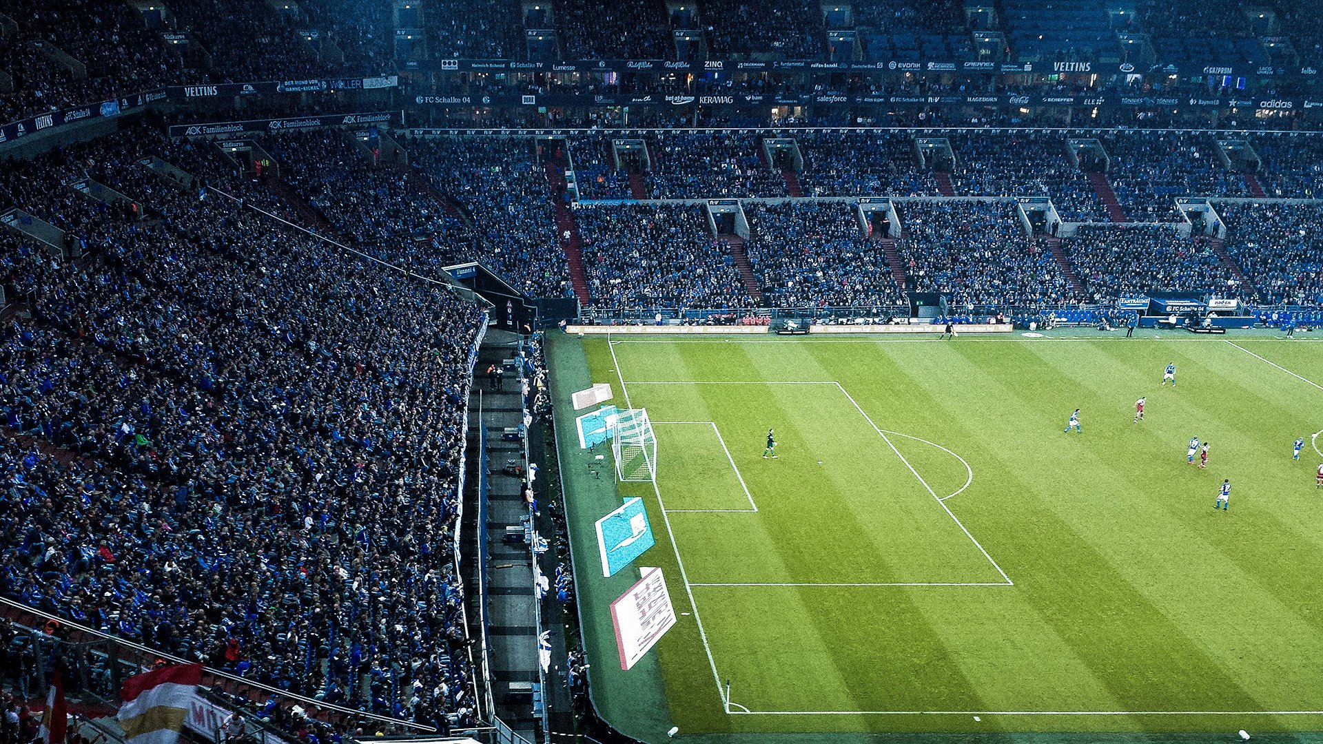 开云官网-拳击新星崭露头角，热血对抗不断升级，拳击新人